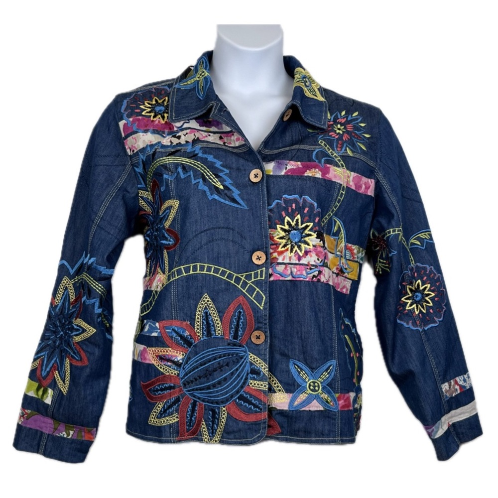 Embroidered Artsy Denim Jacket Large Petite Floral Wearable Art Cottage Granny